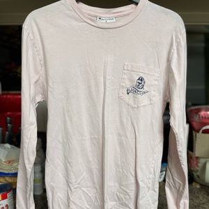 Lon sleeve light pink uga theme shirt. Size small